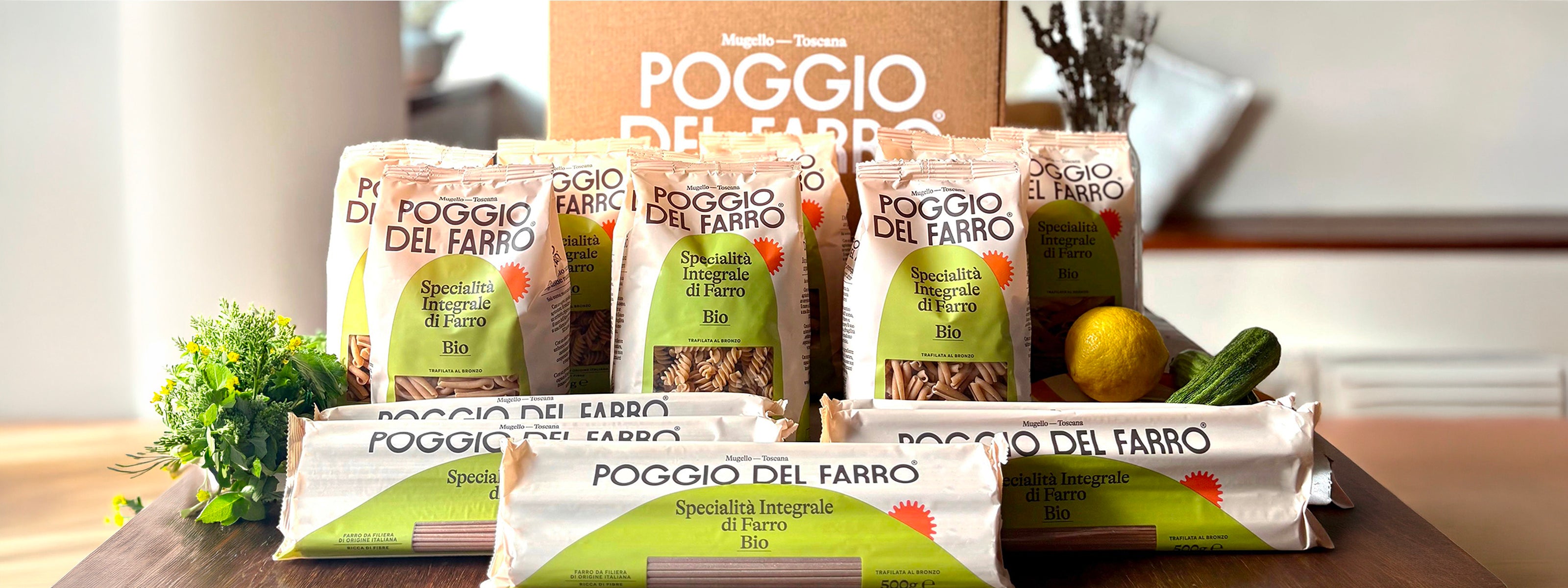 Raccolta Dispensa Pasta Integrale di Farro. Una box contenente 16 confezioni di pasta in cinque formati diversi.