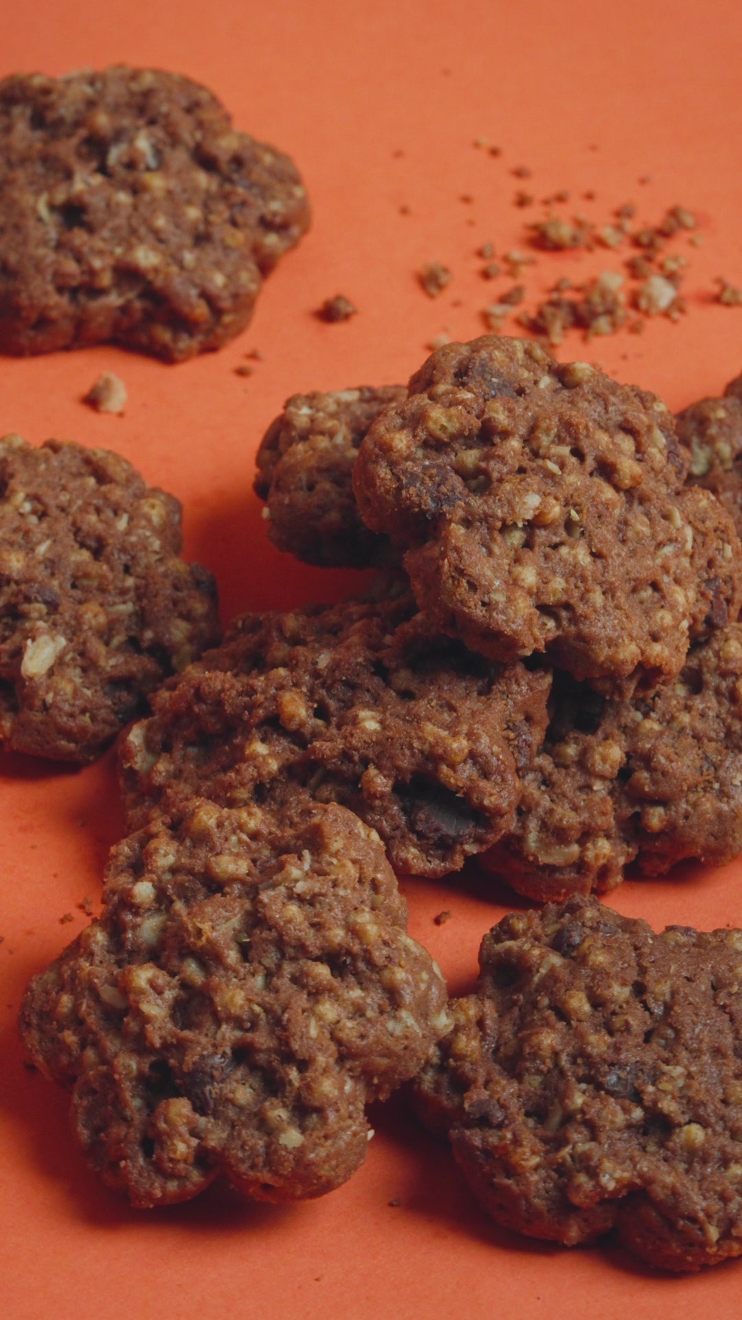 Crunchy cookie artigianali al farro e crema di arachidi Poggio del Farro, vista a 360 gradi